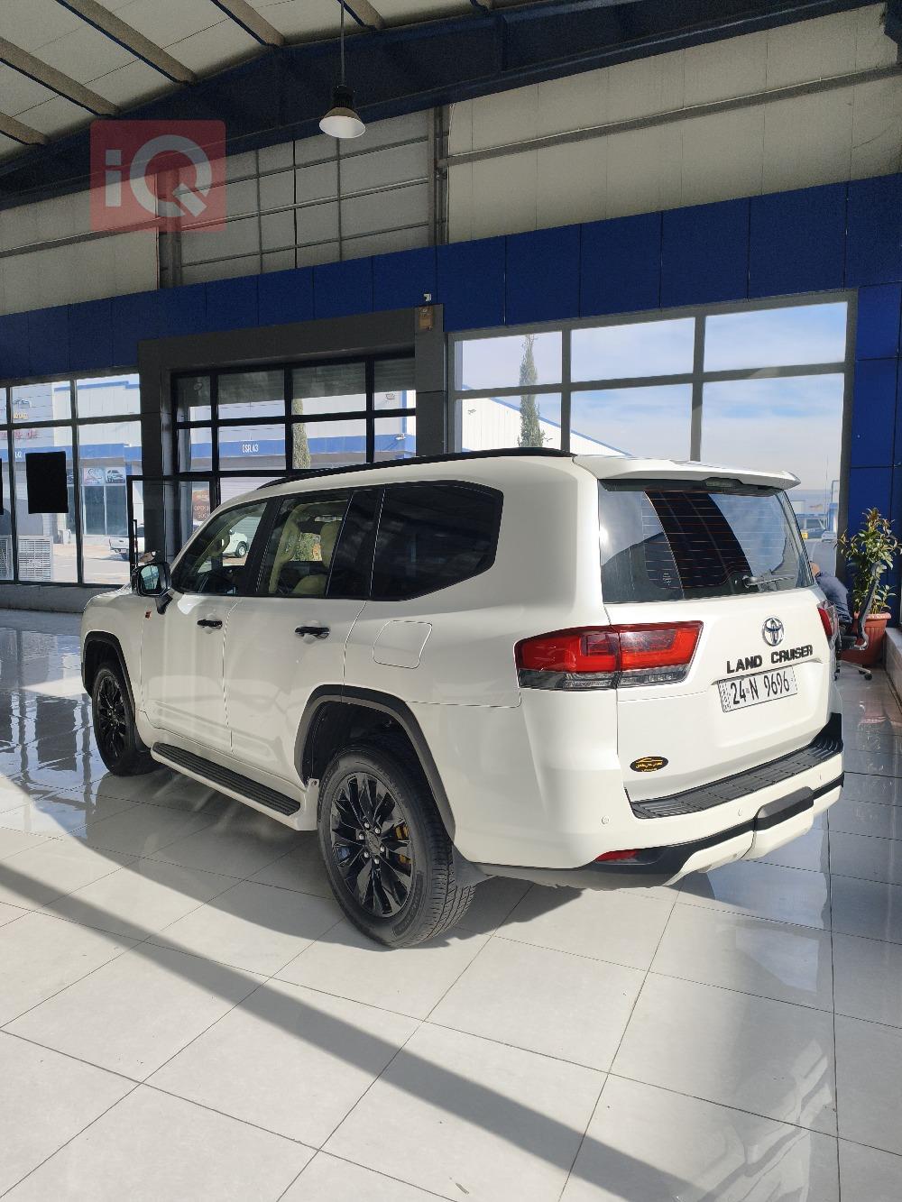 تويوتا لاندكروزر